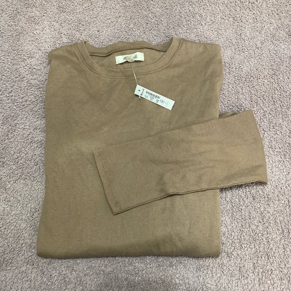 P34 Ribbed Crewneck Full-Coverage Bodysuit - Picture 3 of 4